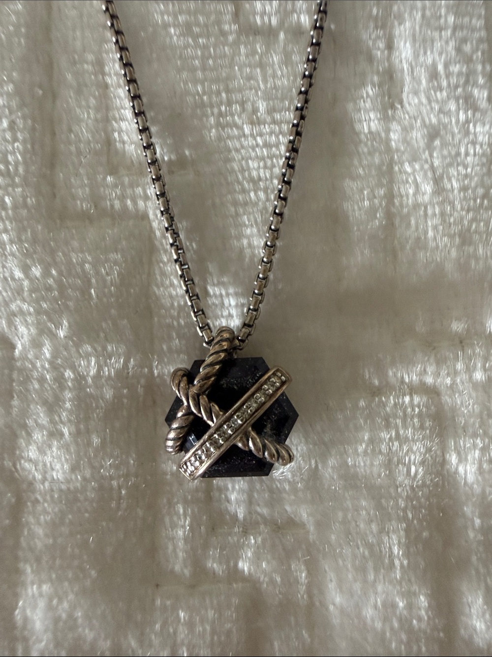 Authentic David Yurman Silver Cable Knot Pendant Necklace